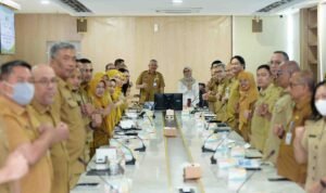 North Sumatra Corporate University: Efforts to Improve Civil Servants' Competence