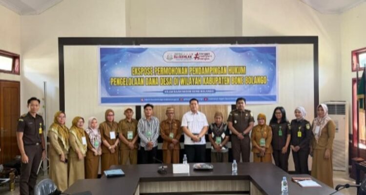 The Bone Bolango Prosecutor's Office assists village governments in achieving village development The Bone Bolango Prosecutor's Office assists village governments in achieving village development