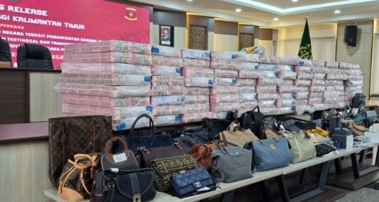 Public Prosecution Service East Kalimantan seizes hundreds of billions in illegal mining case