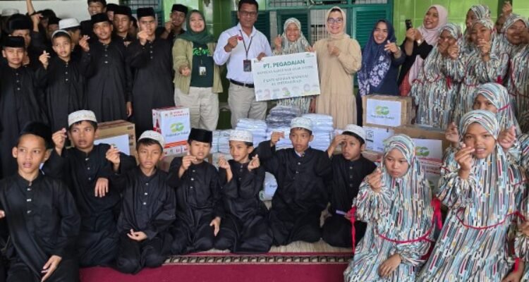 Tebar Kebaikan Jumat Berkah di Bulan Suci Ramadan, Pegadaian Medan Serahkan Bantuan Sembako ke Panti Asuhan Mamiyah_1