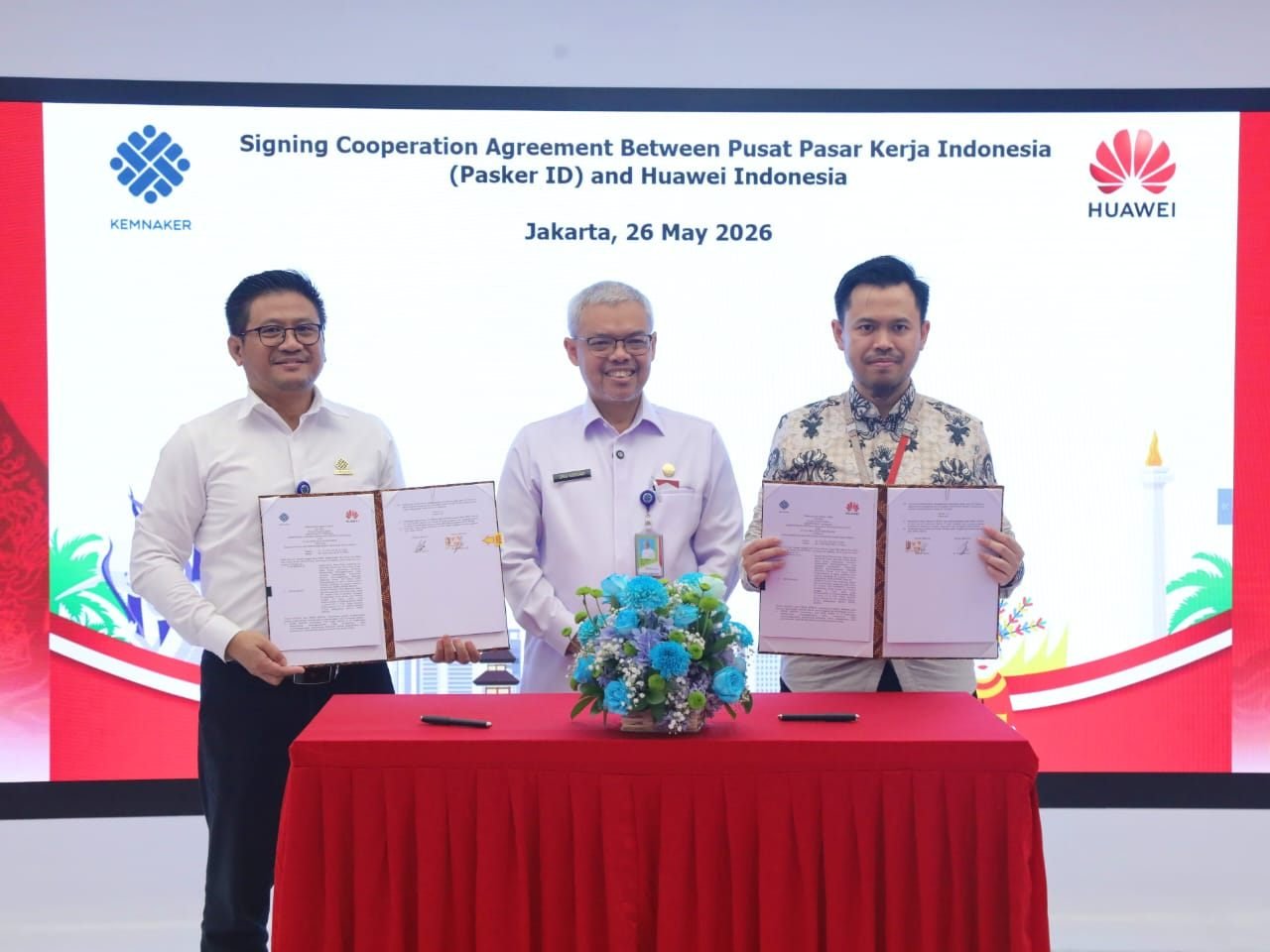 Ministry of Labor and Huawei Indonesia strengthen cooperation on personnel development and internship programs