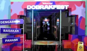 Telkomsel strengthens the customer first