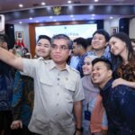 Minister of Labor encourages participants to obtain competency certification to strengthen their competitive position