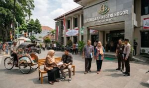 The Bogor Public Prosecutor's Office receives restitution for alleged corruption a The Bogor Public Prosecutor's Office receives restitution for alleged corruption at the North Bogor District Hospital