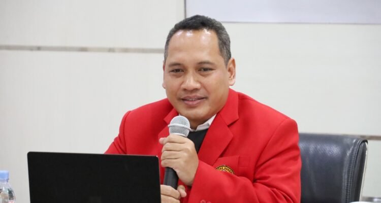Doctorate Awarded: Sutrisno Margi Utomo Presents New Concept for Settlement Fines, Published as a Book