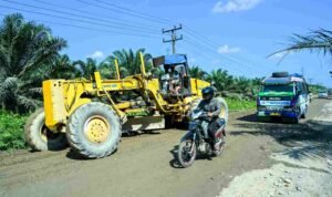 Road repairs drive economic recovery in three districts of Labuhanbatu