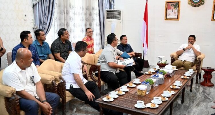 Governor Bobby Nasution urges regional administrators on the Nias Islands to accel Governor Bobby Nasution urges regional administrators on the Nias Islands to accelerate proposals for Provincial Financial Support (BKP) for 2027