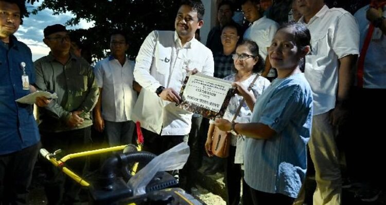 Governor Bobby Nasution’s Program on the Nias Islands: Construction of a Coconut Production Center in North Nias
