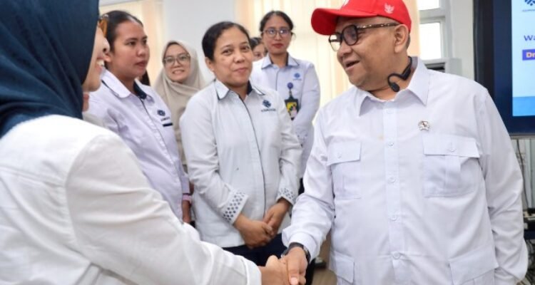 Ministry of Manpower Strengthens Role of Occupational Safety and Health Center in Medan