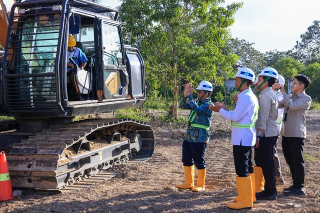 Ministry of Manpower officials must make a real impact on society