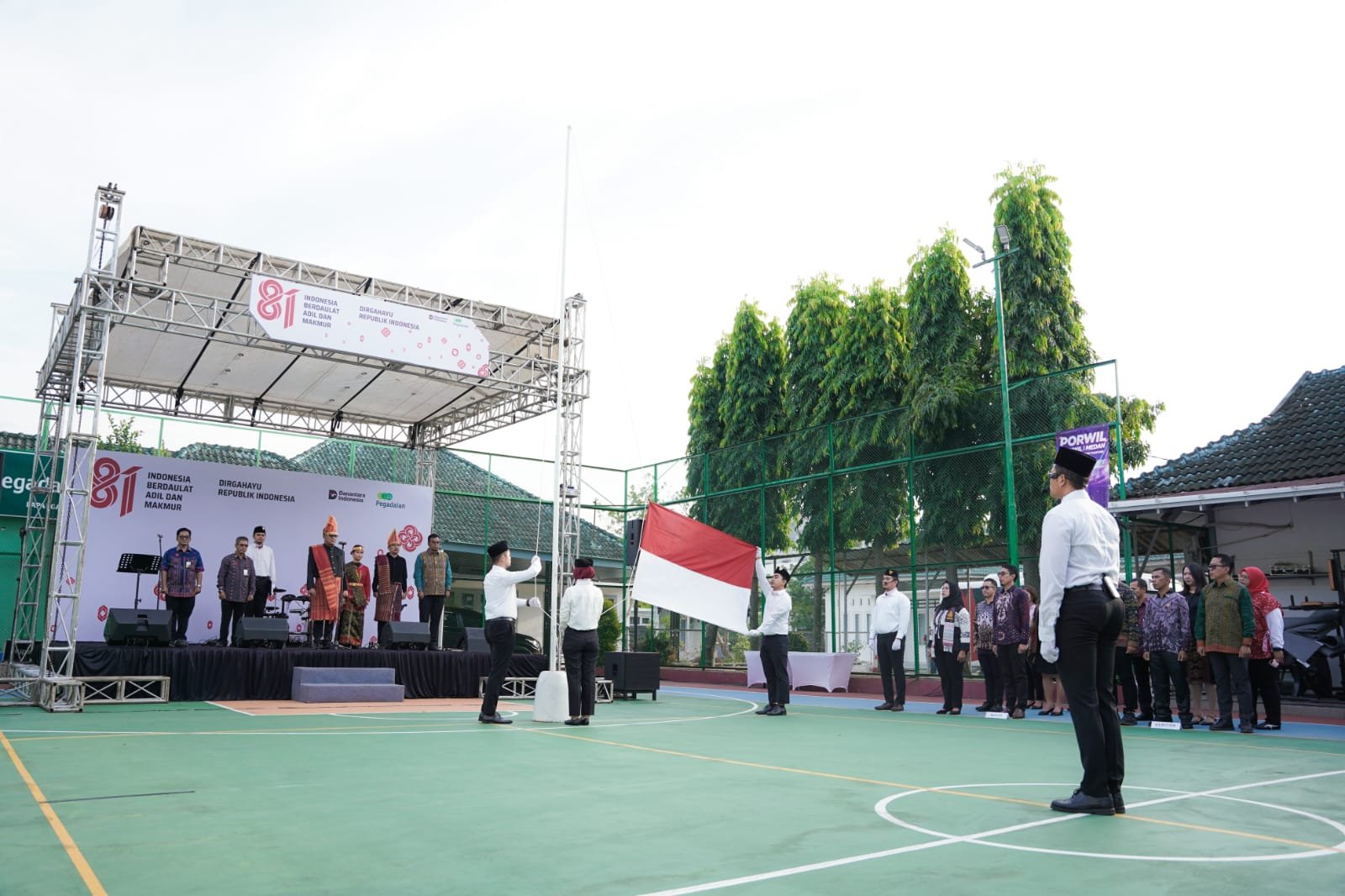 Pegadaian Medan Celebrates Indonesia's 81st Independence Day: Pegadaian Employees Encouraged to Maximize Community Gold Assets