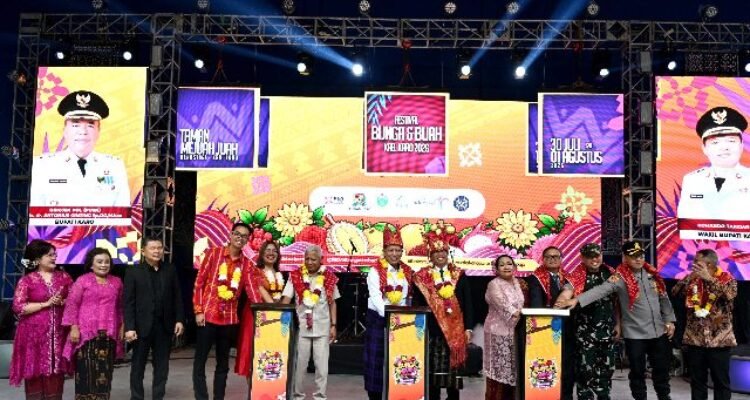 The 2026 Flower and Fruit Festival Was Bursting with Energy