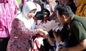 The North Sumatra Family Welfare Movement (TP PKK) encourages parents to strengthen their children's character, starting within the family