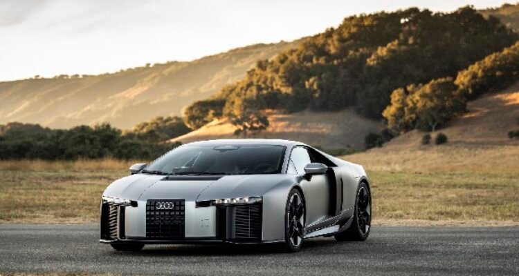 Audi's new supercar, the Nuvolari, hits 350 km/h