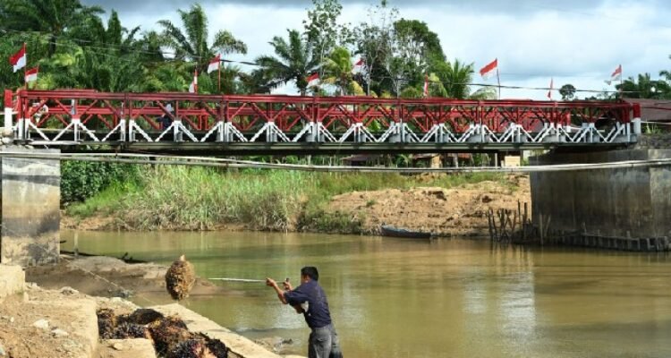 Bobby Nasution's Political Pledge: Providing Business Capital to Residents of Tapteng