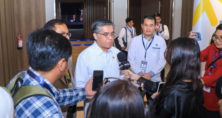 Deploying AI in the workplace to boost national workforce productivity