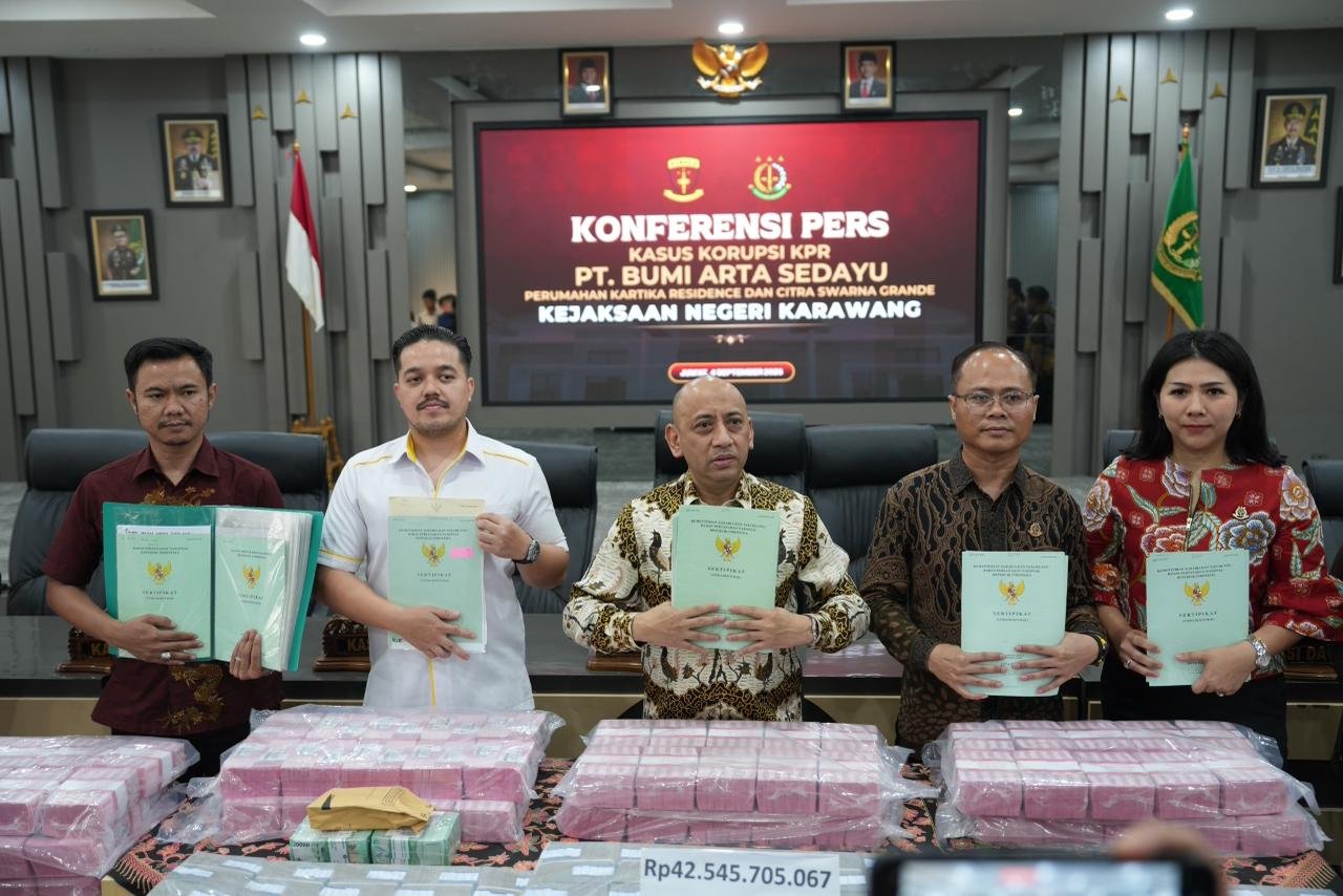 Karawang Public Prosecutor's Office Seizes Tens of Billions of Rupiah in Cash and Assets from PT BAS