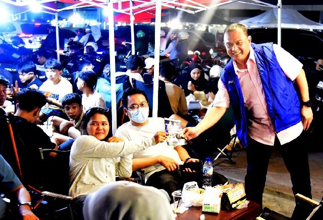 Samsat Berkah offers nighttime motor vehicle tax payment