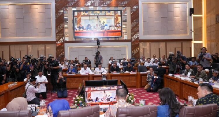 Employment Protection Bill Strengthens Worker Protections