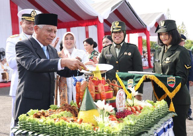The Indonesian National Armed Forces (TNI) and the People: Key Forces in Upholding the